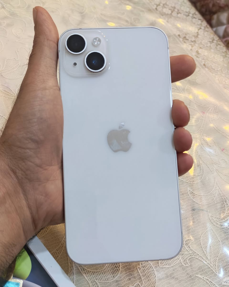 السلام عليكم
ايفون 14 بلاص دبل شريحة 
128 كيكا 
بطارية 83 
نسبة النظافة 100%
جديد وشخط مابي 
شرق اوسط وكالة 
كامل مع العلبه وشاحن اصلي 
600 الف وبي مجال 
بغداد
للمعلومات الاتصال
***********
