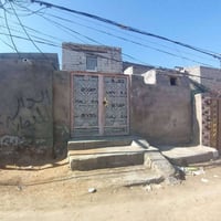 السلام  عليكم بيت بشارع المطار فرع اسواق فدك بفرع الاول اساس صب كونكري...
