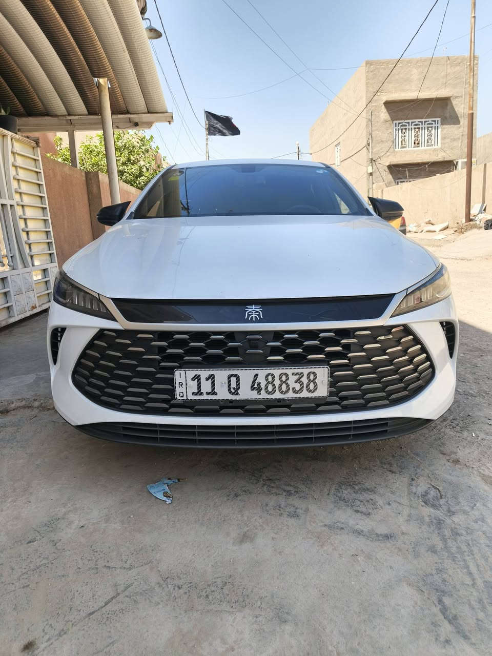 السلام عليكم
للبيع بي وأي دي موديل 2025 
السياره وكاله أخت الزيروا 
ماشيه 15 ألف 
بلكن هايبرد كهرباء بانزين 
بإسمي رقم بغداد مميز 
السعر 123 وبيه مجال 
الاستفسار ع الرقم ***********
