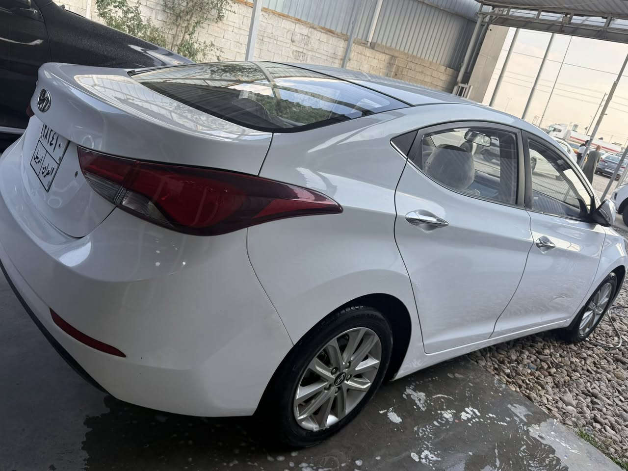 النتره 2015 مكفوله مكينه 1800 ماشيه 110
فول 1-1
مكينه مامفتوحه مري شفط
قطعتين تبريد
شاشه كامره
واسط العزيزيه
سياره مكفوله عده شخط بسيط بل باب صدر 
***********
***********
