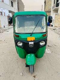 توك توك • معمّرة • رشات فوق الدوسات