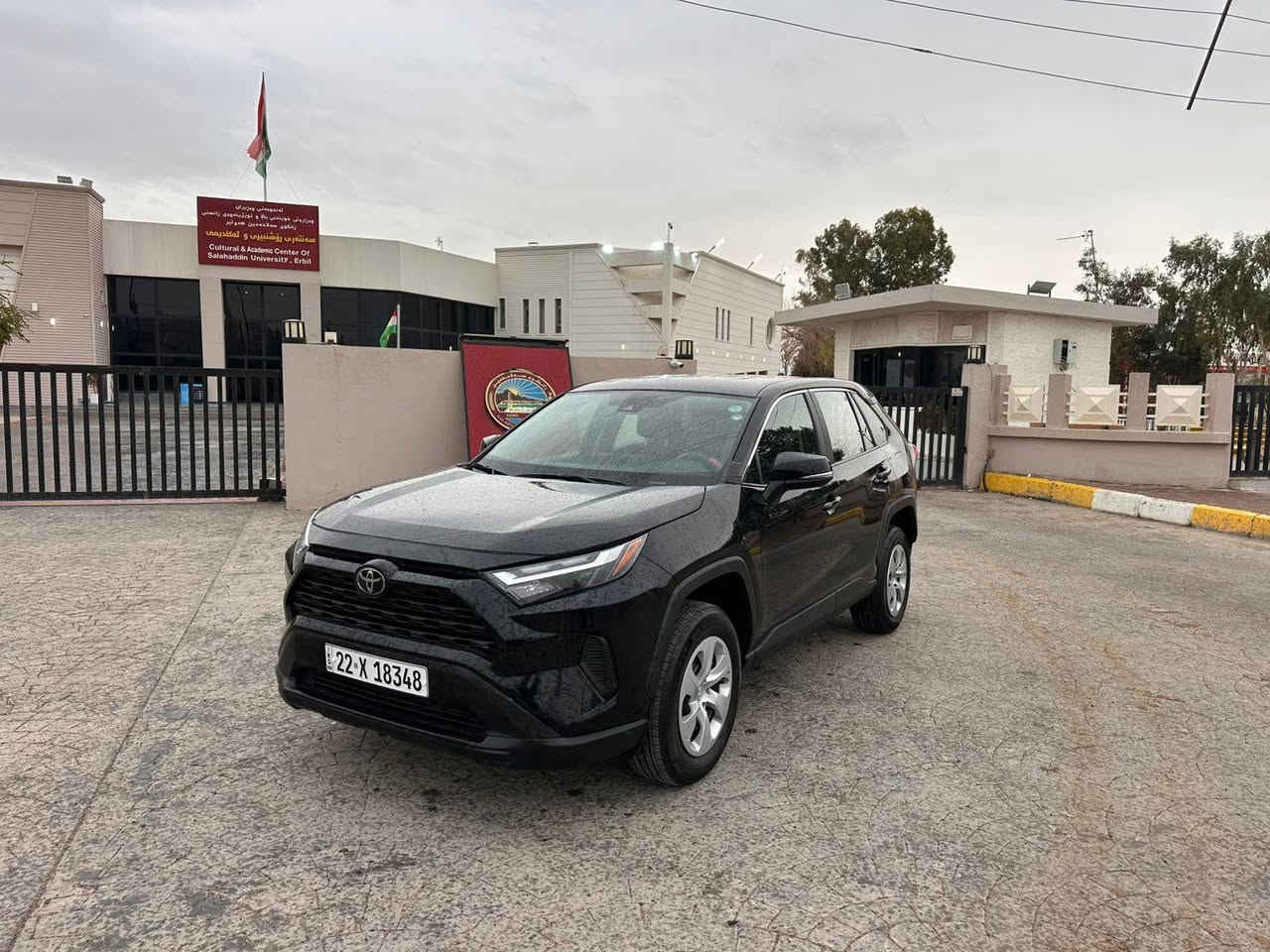 تويوتا راف فور ٢٠٢٣ le بجم كبس  ماشيه ٢٢ سياره جاهز باسمي باب صبغ شبر ب دوسه 
٢١٥ ورقه


**إذا كنت صاحب هذا الإعلان وتريد حذفه لأي سبب، رجاءا أرسل رسالة إلى الدعم الفني**