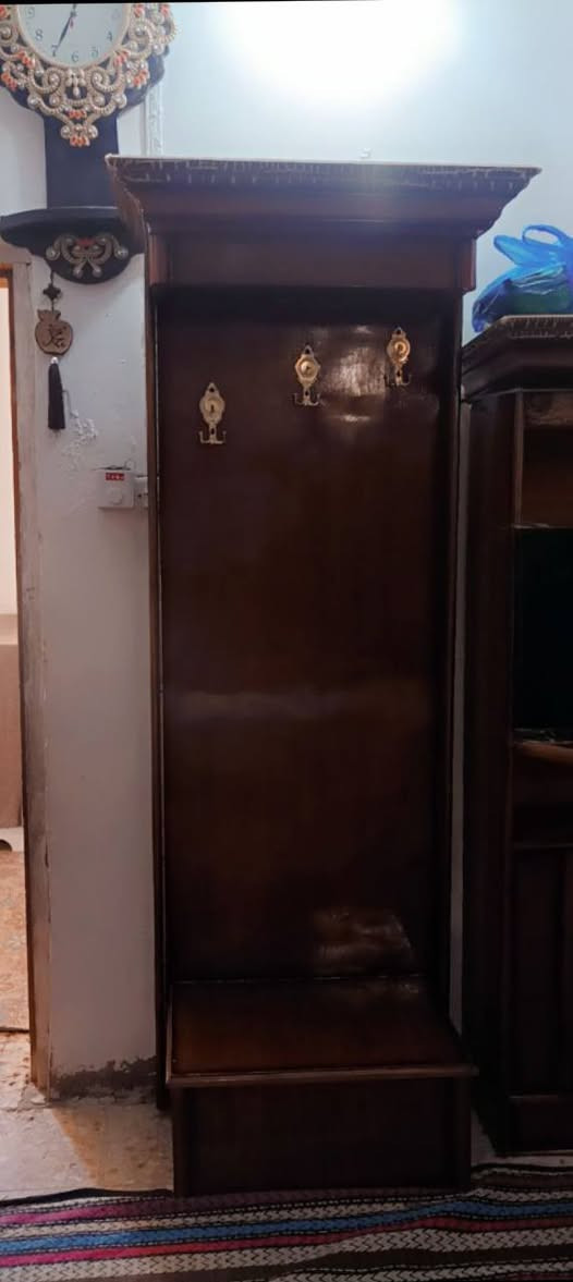 سلام عليكم غرفه خشاب للبيع مكان كوفه تفاصيل اتصل ***********
