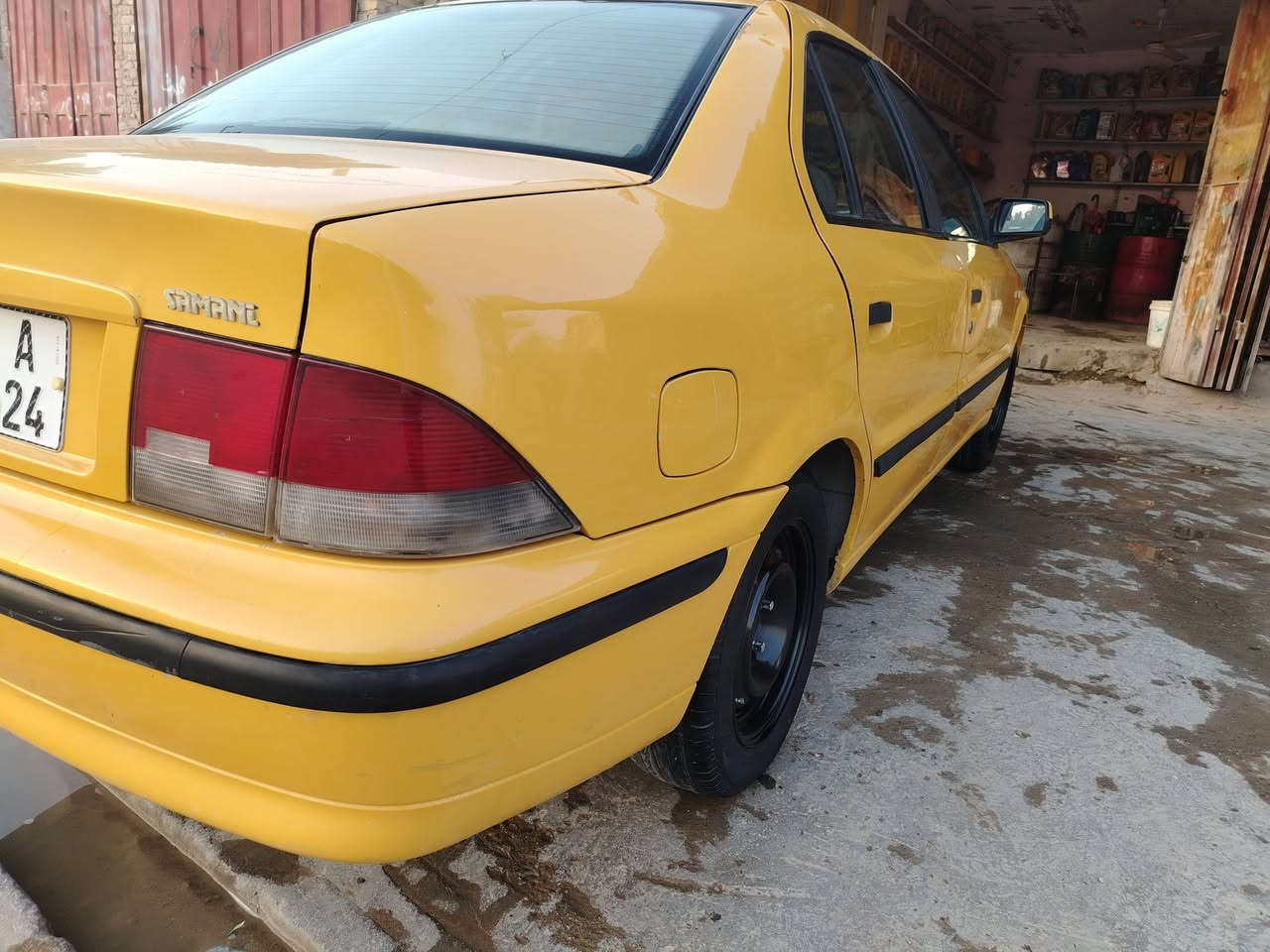 سمند٢٠١١جاهزه من كلشي تخم تاير تبريد حداديه كير ومحرك مكفولات عنوان حمزه الشرقي لأستفسار ***********
