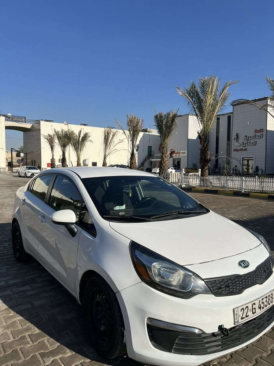 السلام عليكم كيا ريو ٢٠١٦ للبيع
وارد امريكي السيارة داخلة كلين بدون حادث

فقط الجاملغات اليمنى واليسرى عل بارد وبسيطات

السنوية باسمي تحويل ثاني يوم

المواصفات واضحة كدامكم

السيارة نصبتهة احلى من الصور

وكلشي واضح كدامكم 

السعر ٩٧$

رقمي ***********
