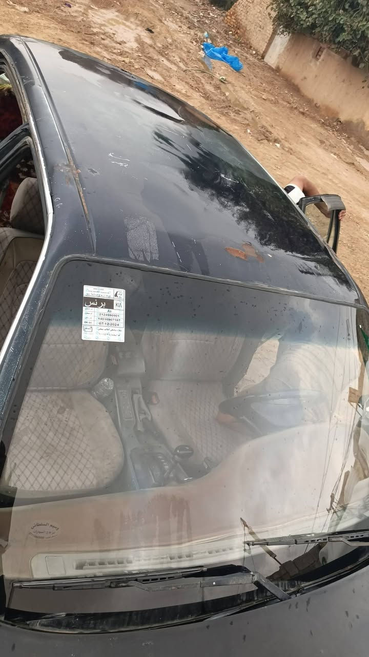 رقم بغداد نكليزي هزة جديدة مكينة خيط بخار 
تخم تاير جديد تدفة كل كهربائيات شغالة  الكشر شوف عينك السعر 22
***********
