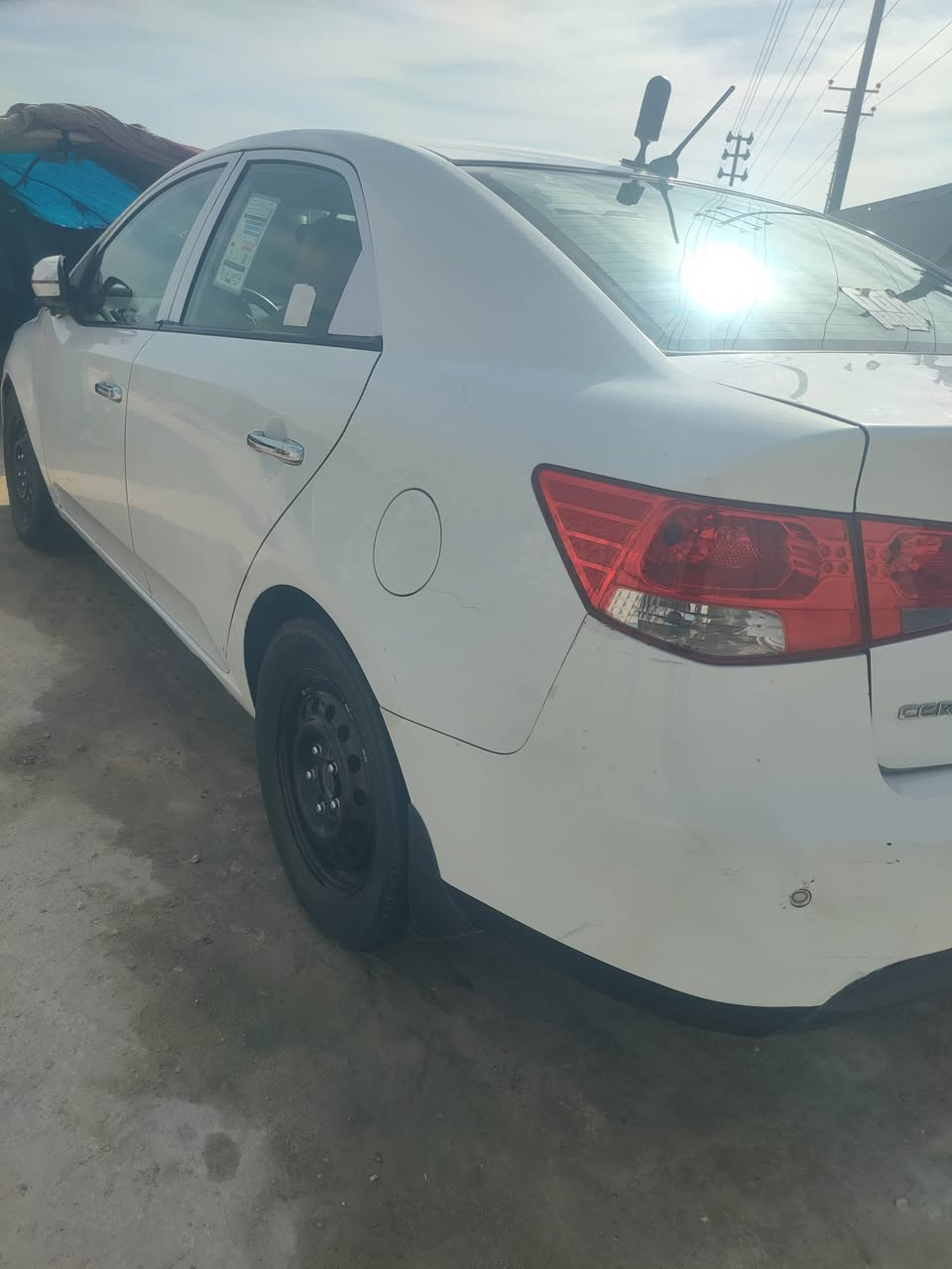 سلام وعليكم
سيراتو 2013,فول مواصفات عده لفتحه رقم ربيل لجديد وباسمي تريد تحويل تريد وكاله سنويه ل28 محرك كير شركه ماممدود عليهه سبانه صدر جديد لسياره كلش حلوه داخل اسود 6كير شفتات بل ستيرن ولسونار بل منشور)s112 وبيه مجال مكان لسياره لانبار عامريه لفلوجه وهاذه رقمي ***********
