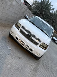 للبيع تاهو وارد امريكي موديل 2013 حادث خفيف جدا صبغ جزء مــن الجاملغ ا...