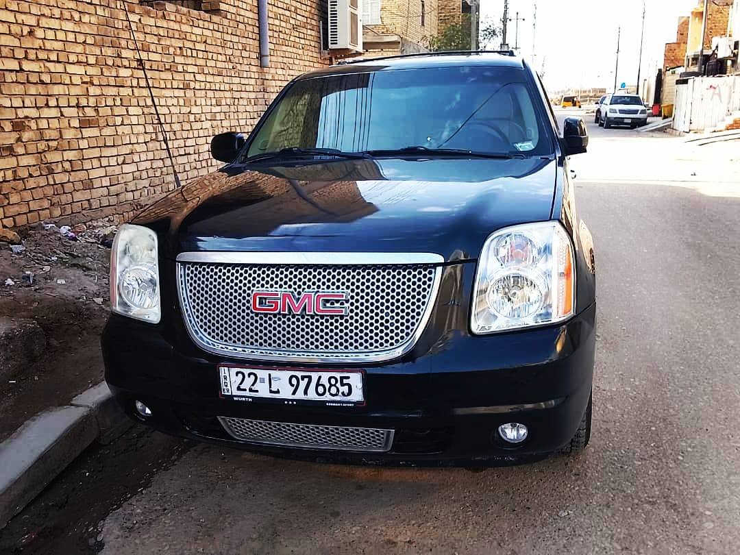 السلام عليكم ورحمه الله وبركاته
سيارة أدوات G.M.C دنلي  الموديل/2009 اللون أسود 
متومة رقم أربيل أنكليزي حدادية كاملة أمامي وخلفي+ صدر جديد+مشط جديد + باور جديد+ تخم تاير جديد+ باتري جديد مكفولة من السرقة والعشائر تبريد شغال + تدفئة. شغالة + بك لايت زوج جديد 
.. بيها بارد گد شبرين باب السائق 
سيارة كاملة حلوة ومرتبة ونظيفة ومتعوب عليها أنا أخذتها العام ب95$ ورقة وابيعها نفس السعر قفل لأن السيارة خسران عليها هواي وكلى جديد مكاني محافظة ميسان 

قضاء العمارة  

 ***********

 ***********

أبو أحمد اللامي وبخدمتكم 

أخوتي هذا سعرها من أخذتها وخسرت عليها هواي السراي يتصل ولحد يكسر بحلال الناس ماتحصلني راسلني ماسچر
