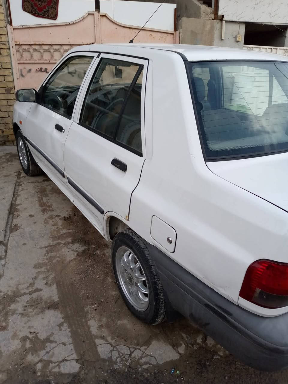 السلام عليكم سايبا موديل 18 للبيع كله بلادي ويل كم شاشه حجم كبير دبل ايرباك حساسات بيه صبغ بس الباب الخلف السائق ربع باب مكاني الحله مركز المدينه سنويته ساقطه اتصل على الرقم *********** وبيكم خير وتدللون
