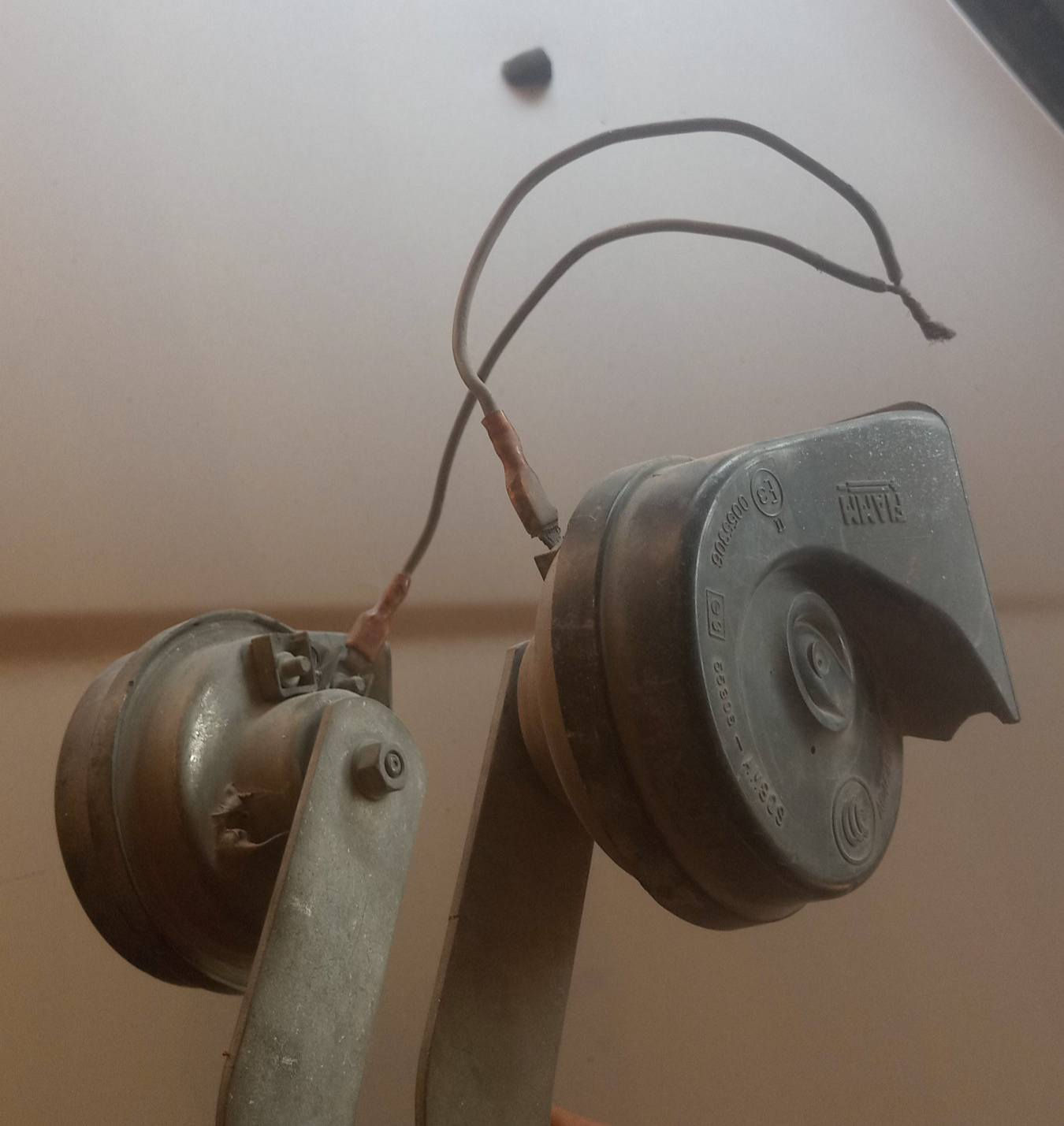 هورن طاط تفصيخ اصلي امريكي
دكه ناعم  هوة وراسطه كامل جيب وشد
السعر 15 الف 
***********
