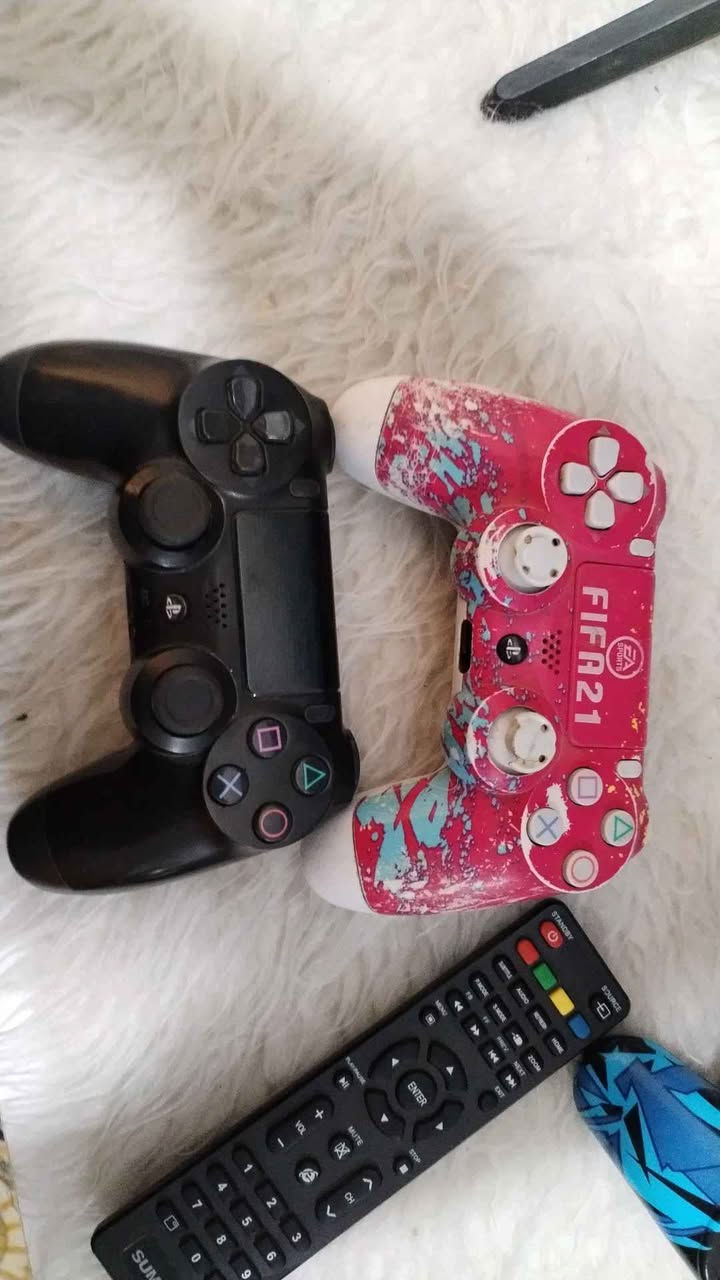 سلام عليكم بلي فور سلم مهكر مفتوح تنضيف فقط كامل ملحقات مكاني ديوانيه او نجف توصيل ماكو رقم *********** السعر 205 قفله هاشمية, بابل
