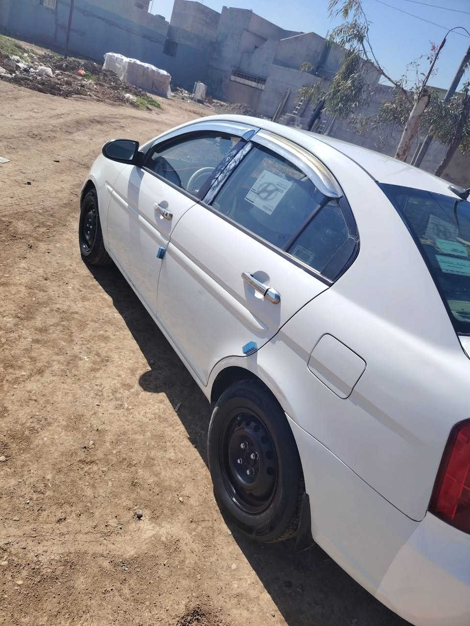 اكسنت موديل 10باب خلفي مبدلل جاملق صبق رقم امبار سياره بسمي تحويله من لموصل سعر 88وبيه مجال ***********
