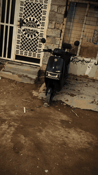 السلام عليكم دراجه شحن البيع دراجه جديد 6 باتري بطاريات جدد مال الشركه مكاني نجف السعر 650 اليريده يتصل عله هاذة الرقم او بي خير او يدلل ***********
