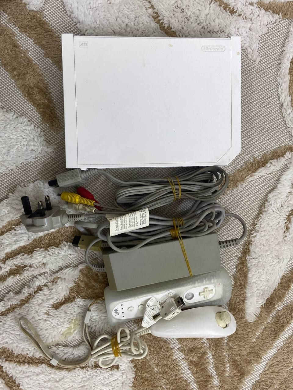 جهاز Wii .
السعر 25,000 دينار . 

متوفر توصيل .


**إذا كنت صاحب هذا الإعلان وتريد حذفه لأي سبب، رجاءا أرسل رسالة إلى الدعم الفني**