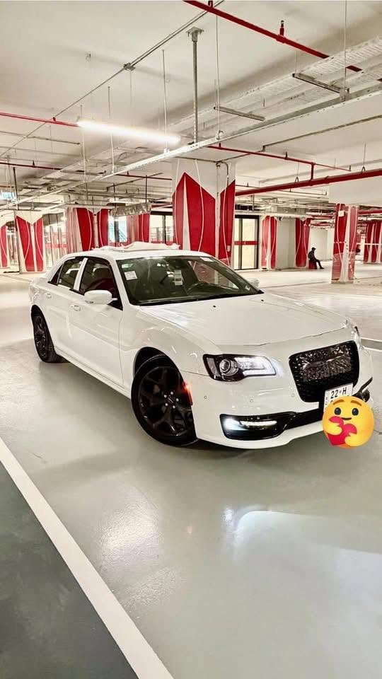 اوباما 300S  كرايسلر 📦🪬
موديل :2023  . (خليجي) ✅

النداء الاخير 🥇

وكاله هارلم  (العداد : 8000📦📦

السيارة مرقمة رقم مميز 📌⚠️

*********** 📞🔞

(المحرك : V6 . 3.6L )

⚠️(سياره مغلفه بل كامل PPF حمايه )⚠️

ضمان 10 سنوات 

الجام عازل حراري بالكامل 

(الضمان : 3 سنوات او 60 الف كيلو متر . )

(مرقم اربيل كامل بسمي تحويل ثاني يوم )

 (فول الفول 1/1 )🧿

📍مكان السيارة بغداد الكرخ 📍

*********** 📞
