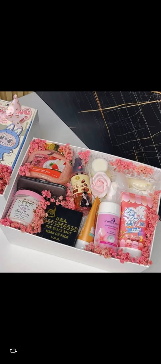 شباب بنات
اذا تريدون هدايا نسائية و رجالية متوفر عندي 
دخلولي خاص و ادزلكم الصور لان ما ناشرة كلشي بالصفحة
و إذا تحبون اسويلكم بوكس حسب الطلب اخلي بي شغلات من اختياركم
و موجود طباعة صور على لوحات و كوب و هودي 
ملاحظة : الي يريدون يحجزون ياريت ادزون طلب و تراسلون لان عندي خلل بالحساب اذا فقط رسالة ما تطلع يمي


**إذا كنت صاحب هذا الإعلان وتريد حذفه لأي سبب، رجاءا أرسل رسالة إلى الدعم الفني**