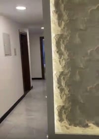 بوابة العراق • ٢٥٥م • مؤثثة