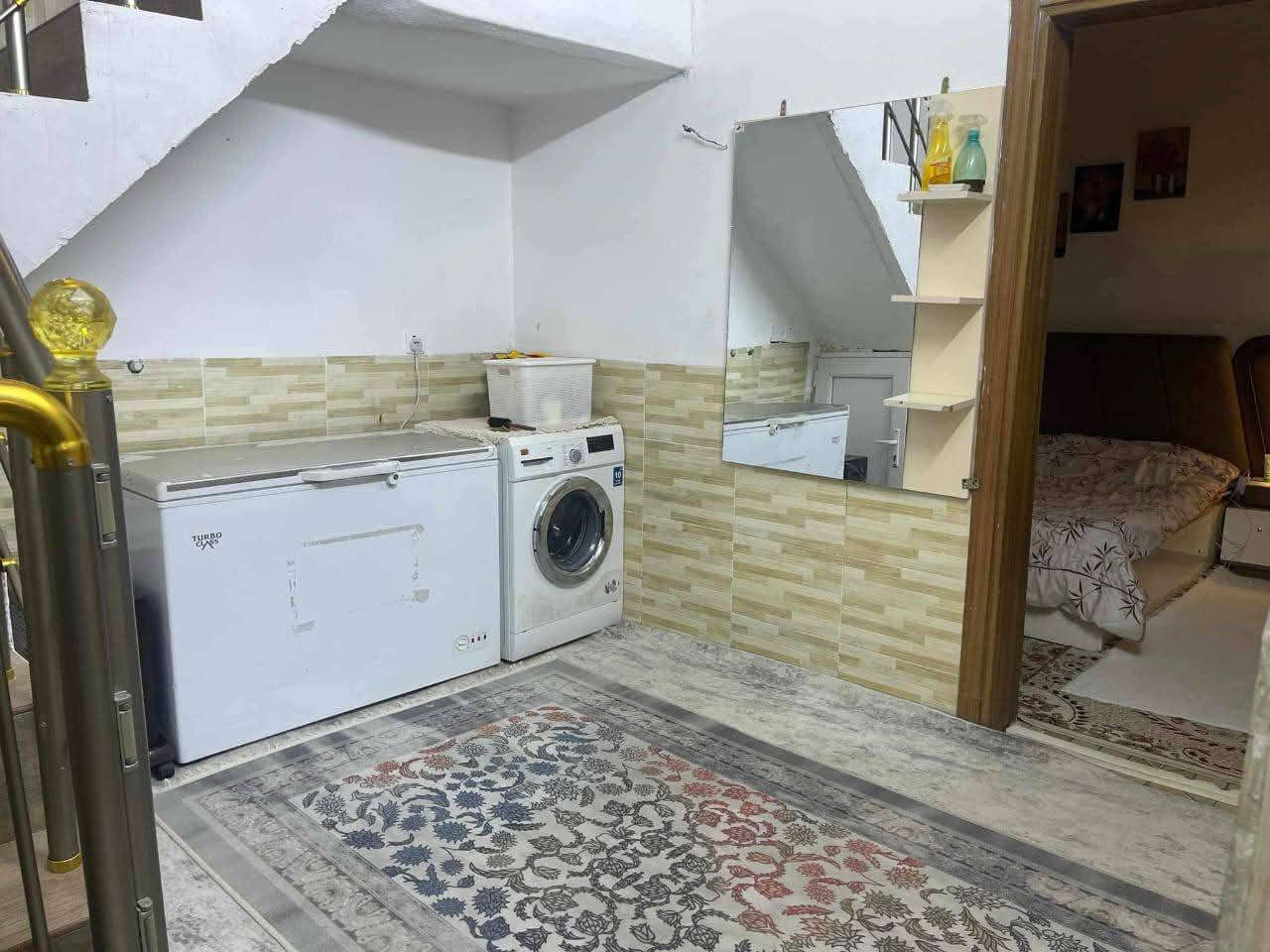 هەرزان خانوویەکی زۆر هەرزان و گونجاو 

سلام علیکم

#خانووی_نایاب بۆ فرۆشتن ⛪💒
ناونیشان 📍کەلار _ ناحیەی ڕزگاری (سموود) 

 گەڕەکی ئازادی ئەنفالەکان  
براڕوکنە لەدووسایدی قیرەکەوە 
ڕووبەری 10 بە 10 = 100 مەترە 📏📐
 طاپۆیەوبەشەردی تەحویل 
 شوێنێکی زۆۆر خۆش و دڵگیری هەیە. 
 کامل ژوورەکانی 1.20 کاشییە ✅
 ڕووی خۆرئاوایە 
 نزیک هەمووخزمە گوزاریەک  

🔴 ژوورەکانی ئەم خانووە پێکهاتووە لە ⬇️

🔵 میوان 🪑🚪
⚪ مساعد مطبخ 🍽️🫖
🔵هۆڵێک 🖼️
⚪ژوورێکی نوستن 🛋️🛏️
🔵ڕۆشنایی 🪟
⚪ مشتەمەلات 🛁🚿

🔴قاتیسەرەوەش🔵 بەهەمان ‌🔵شێوەی خوارەوەیە🔴

بۆ زانینی نرخ 💵پەیوەندی بکەن بەم ژمارانەوە 

***********

ئێوەی بەڕێزیش هەر موڵکێکتان هەبوو بۆ فرۆشتن یان ویستان بیکڕن دەتوانن ڕەسم و زانیارییەکانتان بنێرن بۆ ژمارە ڤایبەری ***********..وێنەو.ناونیبانی ەەواو.نرخی کۆتایی..ژمارەی بەڕێزتان.هەموومان.بۆبنێرن
