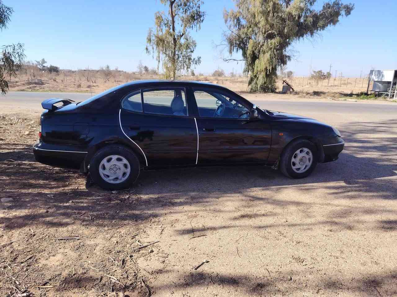 سلام عليكم من رخصة الادمن للبيع دايو لكنزه موديل 99 سنويه صقطت يوم 16/ 2/ 2026 تحويل مباشر محرك 1800مفتوح كير عادي كفاله تبريد شغال السياره جاهزه السعر 44 وبيه مجال الاستفسار اكثر على الرقم ***********مكان السياره القائم
