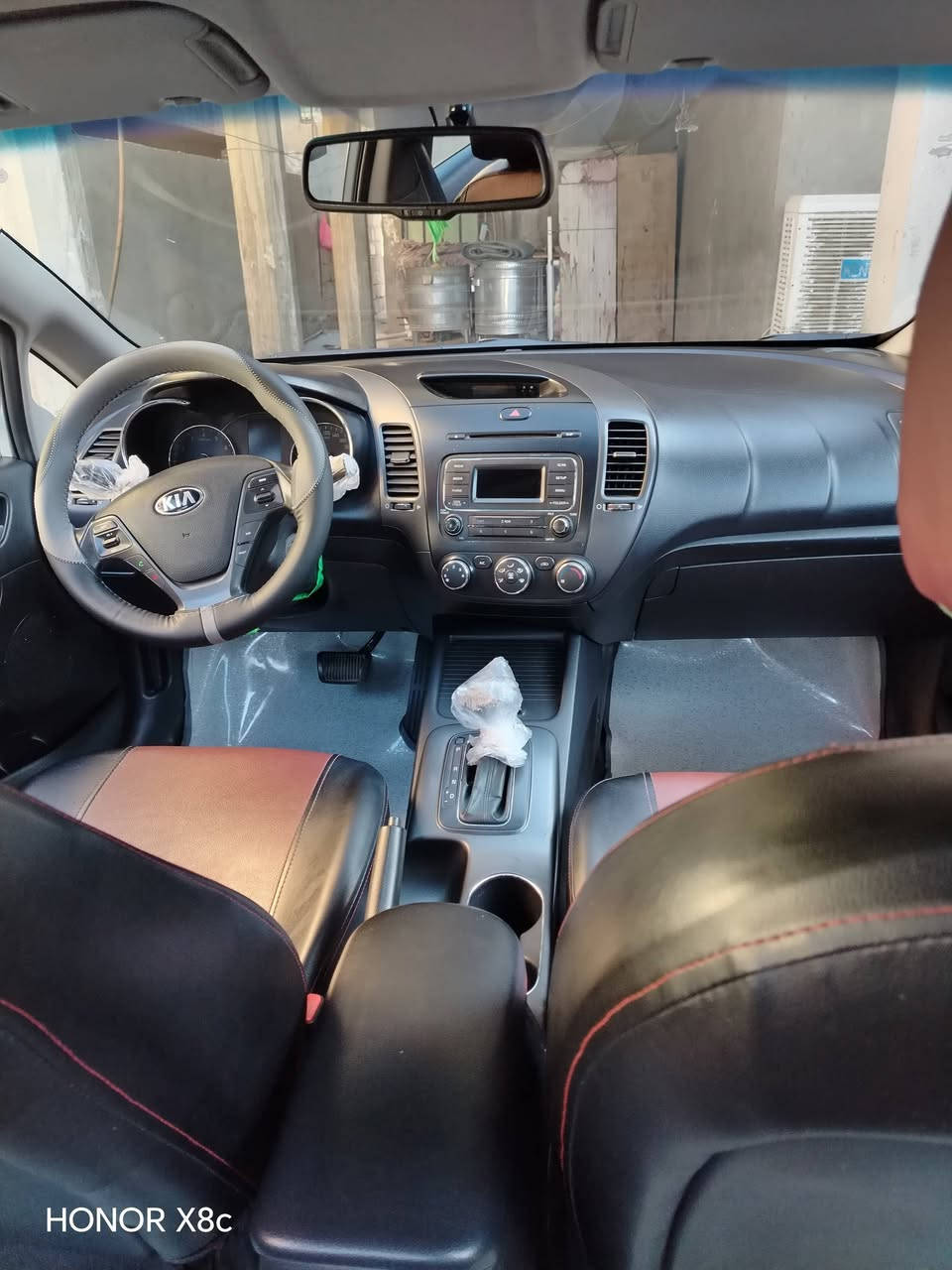 للبيع سيراتو2014خليجي سياره بلاديه وجاهزه.  السعر120   ) ***********
