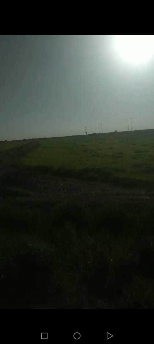 جاير للبيع 12دونم المكان عل بسروكيه للستفسار الاتصال على الرقم ***********
