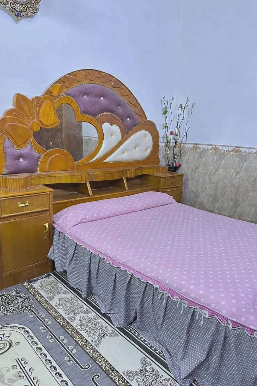 السلام عليكم
مكلفه بالنشر 
غراض للبيع 
الكنتور 360 وبي مجال 
والغرفة 1250 وبيهه مجال 
العنوان كربلاء حي الأطباء قرب محطة الكفيل
للتواصل الإتصال على رقم ‏الواتساب ‪***********‬‏
