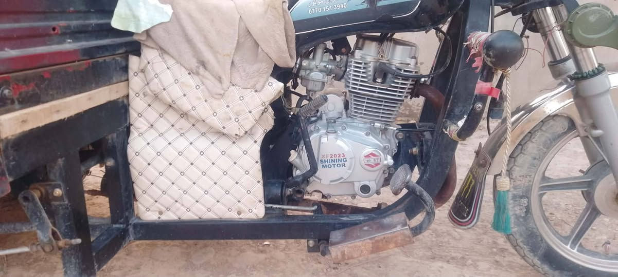 اني مكلف ب نشر سلام عليكم ورحمة الله وبركاته ستوته بلاديه كلها شركه  ام طير مديل ستوته ٢٠ مكفوله كفاله عامه جاهزة وكامله كلها شغاله مكان ديالى بلدروز *********** لاتصال عله رقم ولاستفسار
