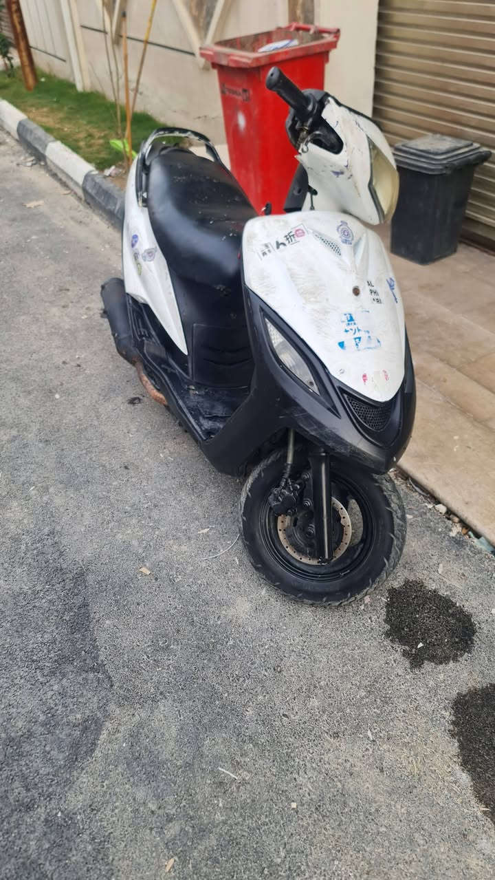 للبيع ماكس ثعلب 140 سلف وهندر س350 بيها مجال بسيط مكاني غزاليه *********** وتساب
