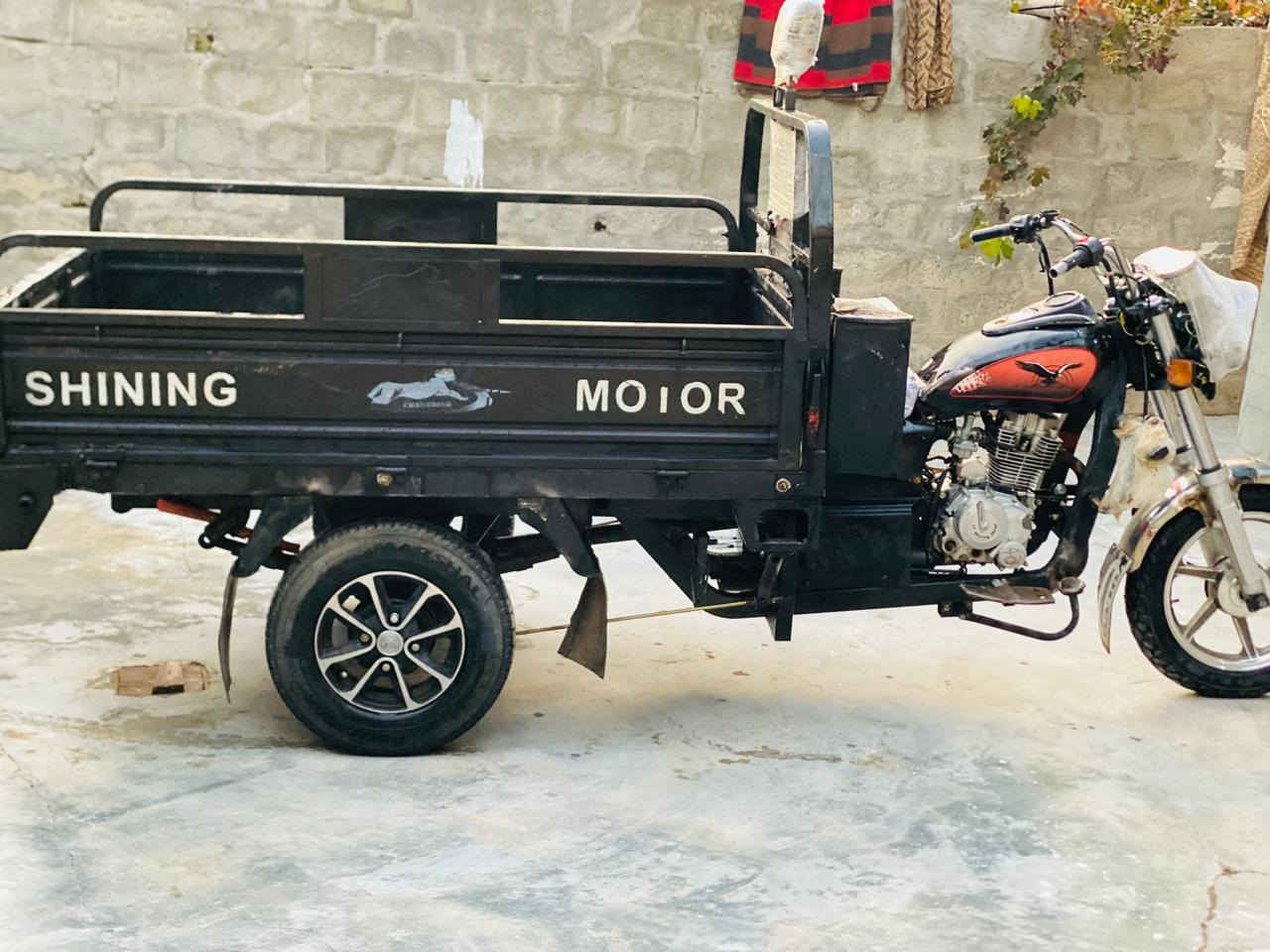 سلام عليكم 
ستوتات نضاف خير من الله مكفولات من كلشي 
( البيضه موديل 18 🤍 كمرك مدفوع  سعرها مليون و 200  ) و..( السوده موديل 20 بسعر مليون و 150) 
مكاني صلاح الدين قضاء طوز خورماتو ***********
