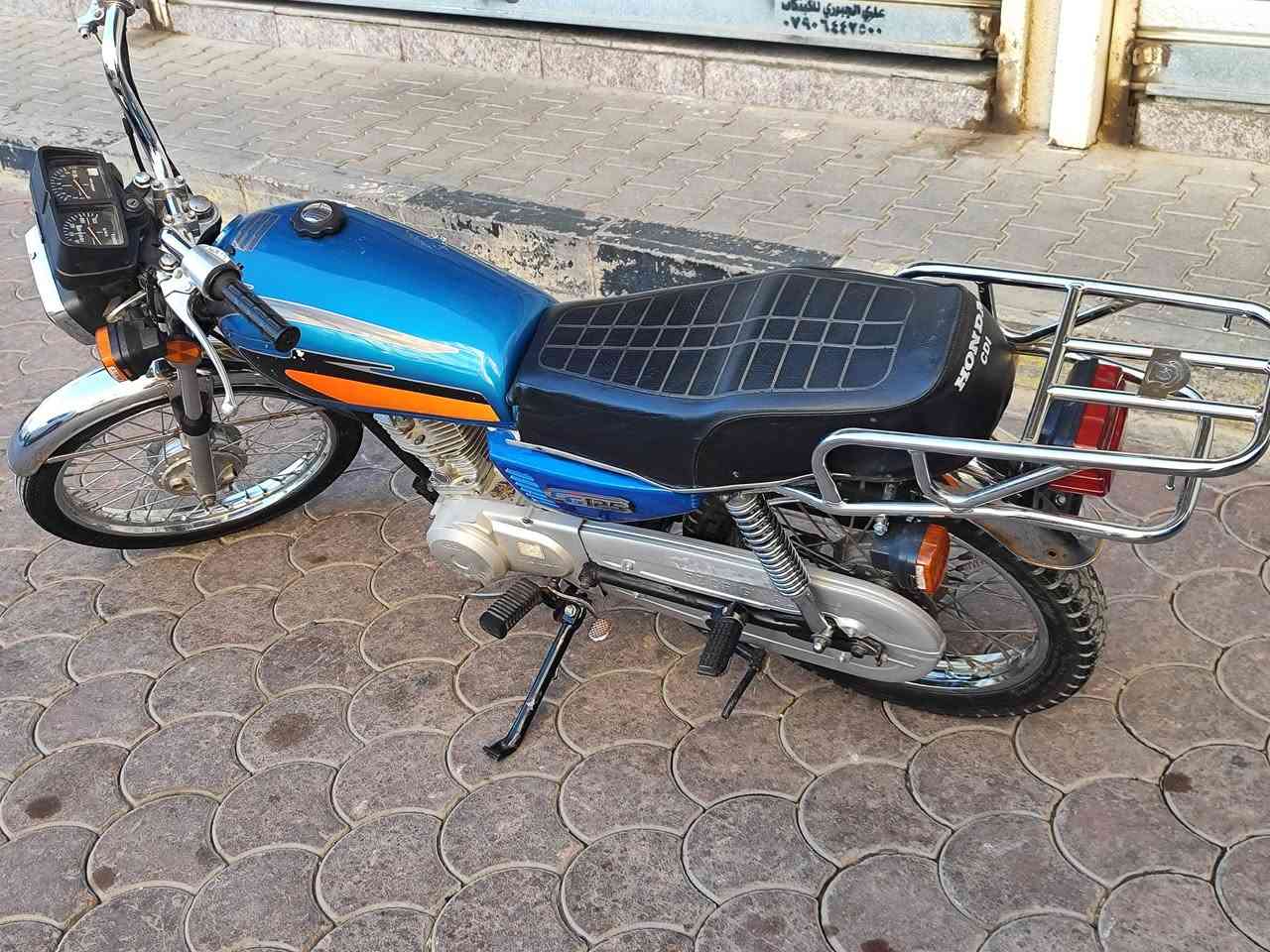 سلام عليكم دراجه اربعه كير كلك موديل 2020 مابيها اي نقص كهربائيات او مكينه او كير خير من الله لا تنقيص ولا تبخير ابيع هل موجود  السعر 425 او بيها مجال قليل 
المكان كربلاء حي العباس 
الرقم ***********
