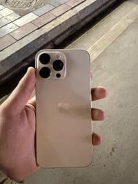 ايفون ١٦ برو ماكس • بطارية ٩٧% • كاميرا امامية مفطورة