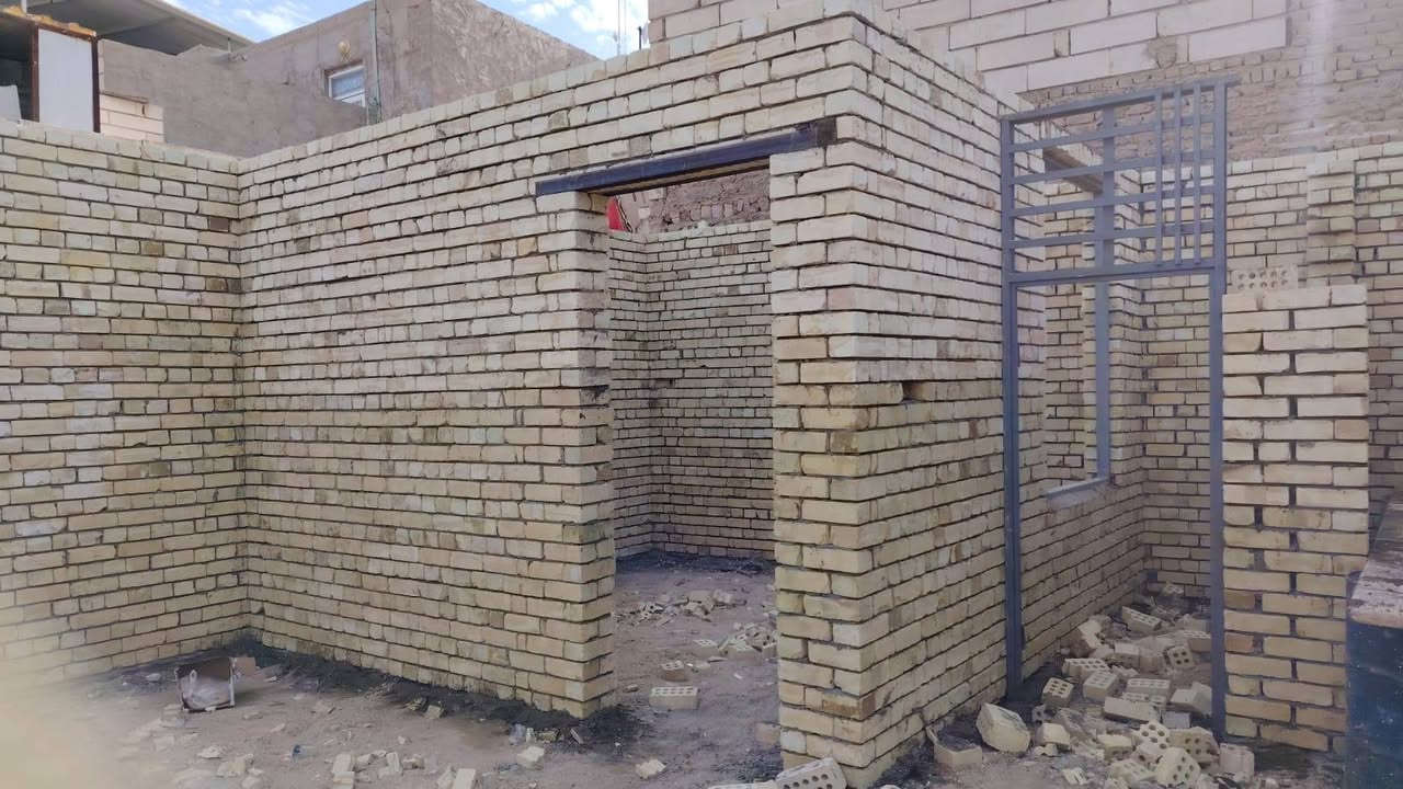 سلام عليكم ورحمه الله وبركاته خلفة بناء  ولبخ متفرغ حاليا  مكاني نجف حي ميسان *********** التزام بلموعد
