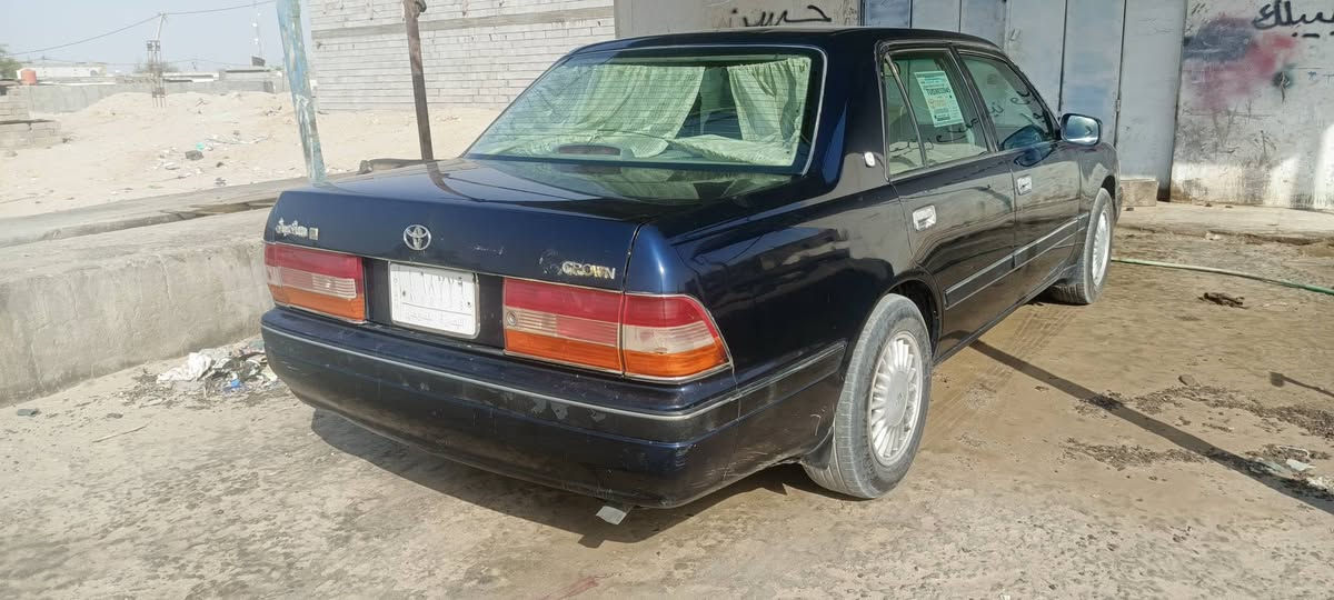 راس الثور تكم مكفول من الكصه ولنقل مكينه اوكير ونجي جدد تبريد شغال رقم بصره أليف طخم تاير جديد بس الحاديه نص عمر السعر 73 رقمي ***********
