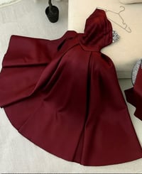 ملابس • قليل الاستخدام