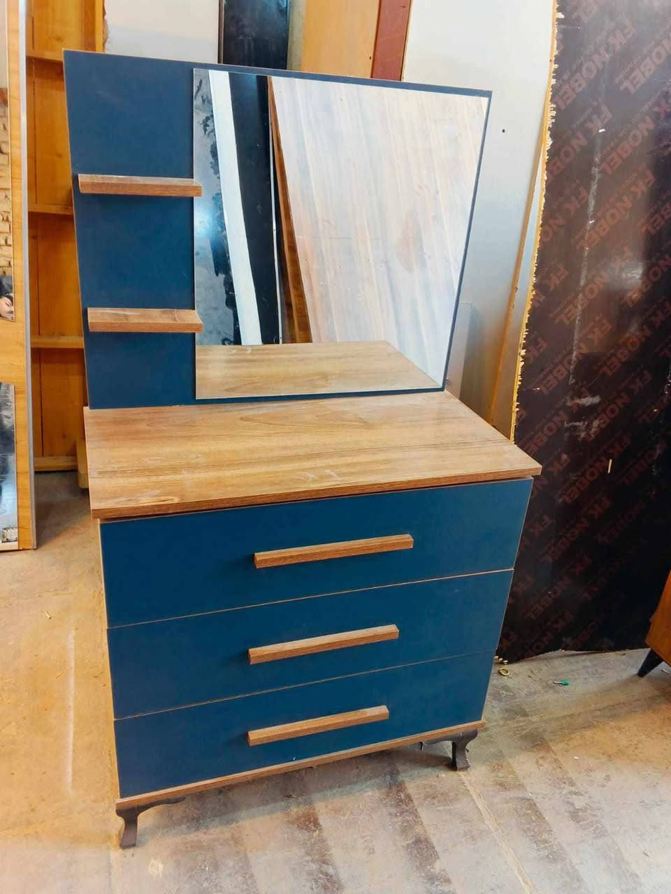 ‎غرفة نوم  تركي🇹🇷
 نضافة 90 ٪💯فول نضافه
عدد القطع / 5
نضام / سلايت 💢
سعرها 400قفل💸
شد ونقل داخل‎ بغداد, العراق


**إذا كنت صاحب هذا الإعلان وتريد حذفه لأي سبب، رجاءا أرسل رسالة إلى الدعم الفني**