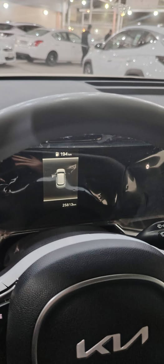 سلام عليكم سورنتو
مديل2025 كفاله عامه 
سياره كشنات كهرباء محرك 6سلندر 
جنطه كهرباء لايت زنون اناره بدشبول 
شاشه متصله بلوتوث 
كير عصا 
ماشيه25الف اصل 
رقم اربيل جديد بسم شركه هزه وحفص جديد 
المكان النجف الاشرف 
رقم الهاتف***********بي واتساب
