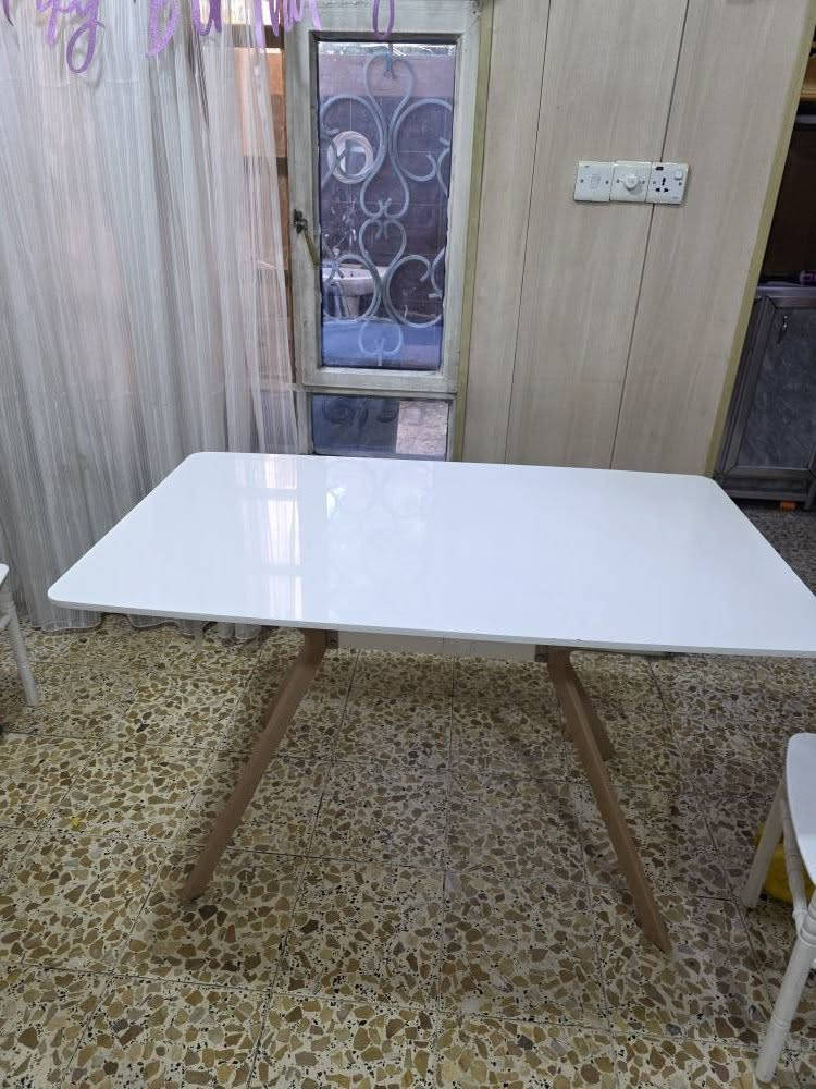 ميز طعام استعمال قليل سعره 125 مبرده داخل وخارج المنيوم ضد الصدء حجم الكبير 200 جربايه ستيل نفر50 عربانه حديد 25 جرابي حديد ٣ قطع ٣٠ الف بغداد, العراق


**إذا كنت صاحب هذا الإعلان وتريد حذفه لأي سبب، رجاءا أرسل رسالة إلى الدعم الفني**