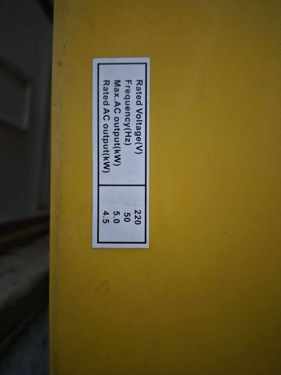 مولد كاز كاتم اخت الجديده  شغاله تقريب ٥٠ ساعه متروكه من الصيف باتري هابط حاليا سعر ٧٧٥ الف مكان بغداد ***********
