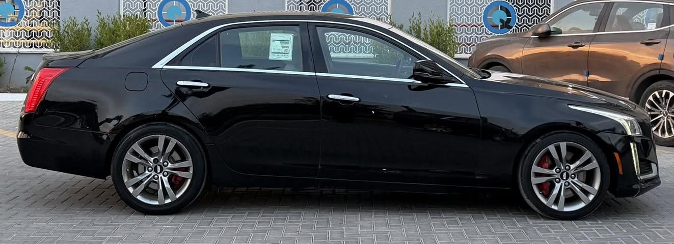 السلام عليكم كاديلاك CTS2015
 شماليه خليجيه شرط تحويل 
صبغ نص جاملغ خلفي وامامي بدون حادث فقط رش 
مكينه ٤ سلندر مكينه كير شرط الفحص
صدر امامي خلفي جديد 
دفع خلفي اكسل المرغوب 
المواصفات فول عده الفتحه 
بصمه تشغيل 
بصمه ابواب 
شاشه 
شاشه اعطال 
اشاير ترحيب 
بجم Led
بك لايتات Led
قطعتين تبريد
تبريد منفصل 
تشغيل عن بعد كشنات جلد وكهرباء وخزن ميموري 
سماعاتBose
مودات قيادة٣ 
حساس خلفي
وبعد بيها مواصفات 
السياره جاهزه بدون نقص وبل عافيه على تكون من نصيبه
السعر ١٢٧ وبيها شي بسيط مكاني بغداد حي الجهاد الشراي يتصل 
***********
***********
