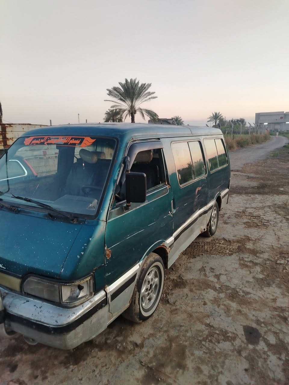 سلام عليكم كيا بستا موديل 94 للبيع كير ومكينه خير من الله سنوية لل 26 السعر 23 ورقه وبيه مجال بسيط العنوان بغداد المدائن الشراي يتصل على الرقم ***********
