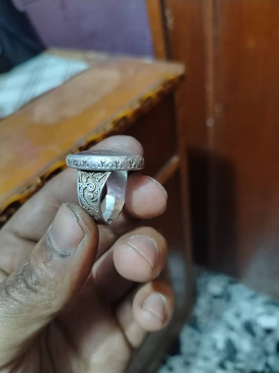 سلام عليكم محابس البيع كلمن وسعره اي ستفسار موجود خاص او ع رقمي ***********
