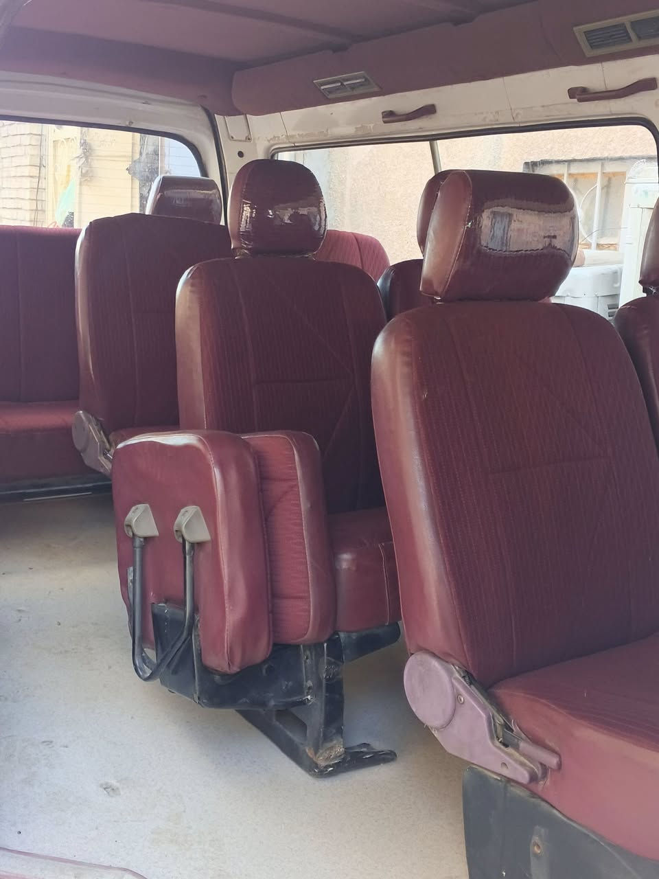 سلام عليكم فتون 2014 حره سياره بيه طخات بارد مال مصرف الرافدين وبيها برا ذمه من المصرف السياره حره السياره من طالعه بال 2019 من طينه وصل مال سنويه ما مراجع السنويه فالسياره بيها بس وصل مال سنويه معاملتها كلها كامله براء ذمه مال المصرف واجهيه سياره مطلوبه 1,350 مرور ومليون و350 هيئه وضربه مسدده ل 2019 لان كلهن على المشتري اكعدك كم راعيها تريد تحويل تريد وكاله اللي يشتريها هو يمشي***********اا
