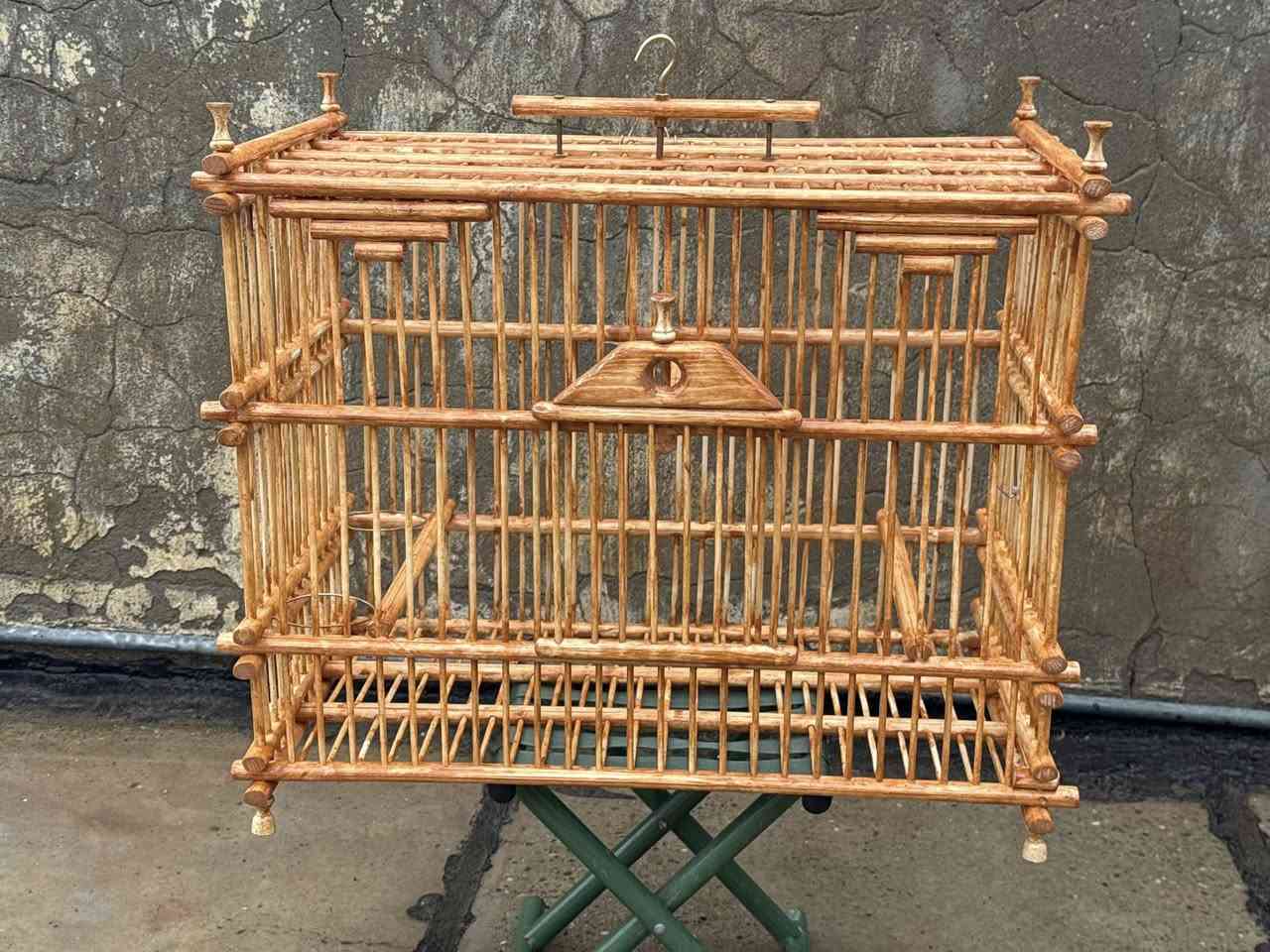 سلام عليكم متاح قفص تفصال جديد تكمه  الشراي يخابر***********
