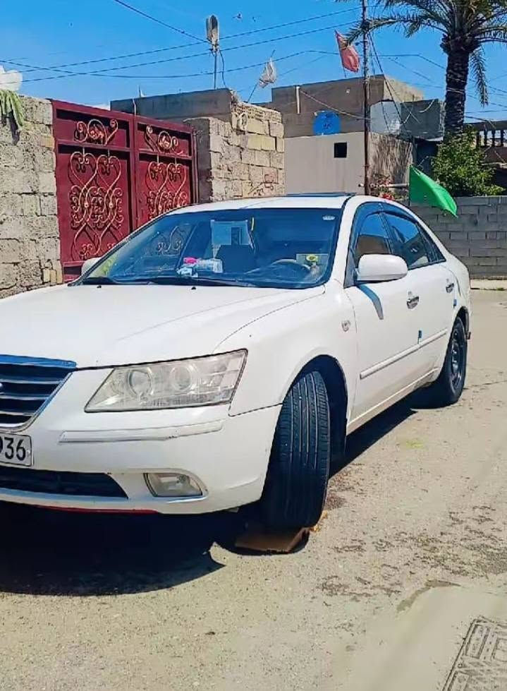 سلام عليكم سوناته 2009خليجي محرك 2000كير مكينه خير من الله ضررهه جملغ اليمه المامي والبنيد جاملغ الخلفي صفحت السايق بارد رقم اربيل سنويه ساقطه صارلهه سنه رقم دولي سعرهه 103وبيه مجال مكان السياره واسط الصويره ////  ***********//***********تصل وتدلل
