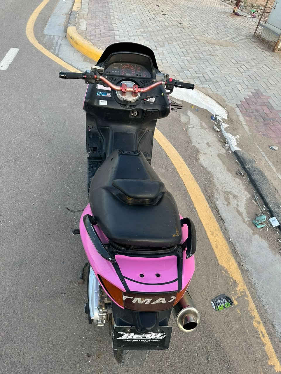 سلام عليكم للبيع تي ماكس موديل ٢٠٠٧ مكينه مفتوحه مصلحه بس شغل مرتب بيه تزويد صالنصه +كلج +عنبار دهن +ستيرن دراجه حلوه بيه نواقص بسيطه مكاني بابل سعر 1500 وبيه مجال متواجد خاص


**إذا كنت صاحب هذا الإعلان وتريد حذفه لأي سبب، رجاءا أرسل رسالة إلى الدعم الفني**