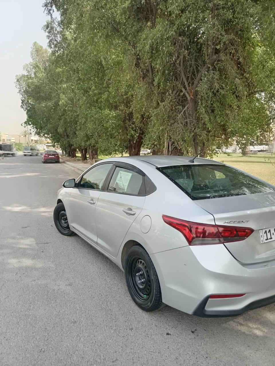 السلام عليكم
اكسنت امريكي موديل 21 حادثه موضح بالصور تحكم ستيرن محرك 1600 دوش دبل نوزل درايف مود  رقم بغداد بأسمي رقم تلفون *********** سعر 95 وبيه مجال
