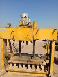 كبس بلوك ايراني • قالب اسيجه 40×15 • بابل