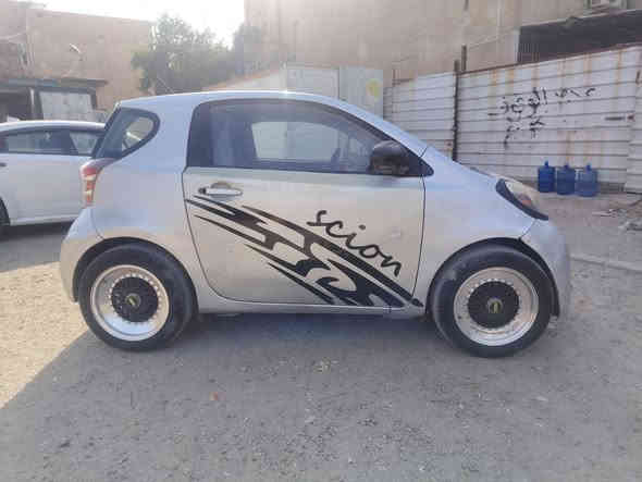 السلام عليكم
تويوتا ايكو ( IQ) موديل ٢٠١٢ (للبيع او المراوس) 
السيارة ماشية ٥٢
تك باب ٤ راكب
اربعة سلندر ١٤٠٠ كير اوتماتيك
مكينة كير تبريد كفالة 
السيارة باسمي
مكاني بغداد ***********
باقي التفاصيل والسعر اتصل او راسلني واتساب
