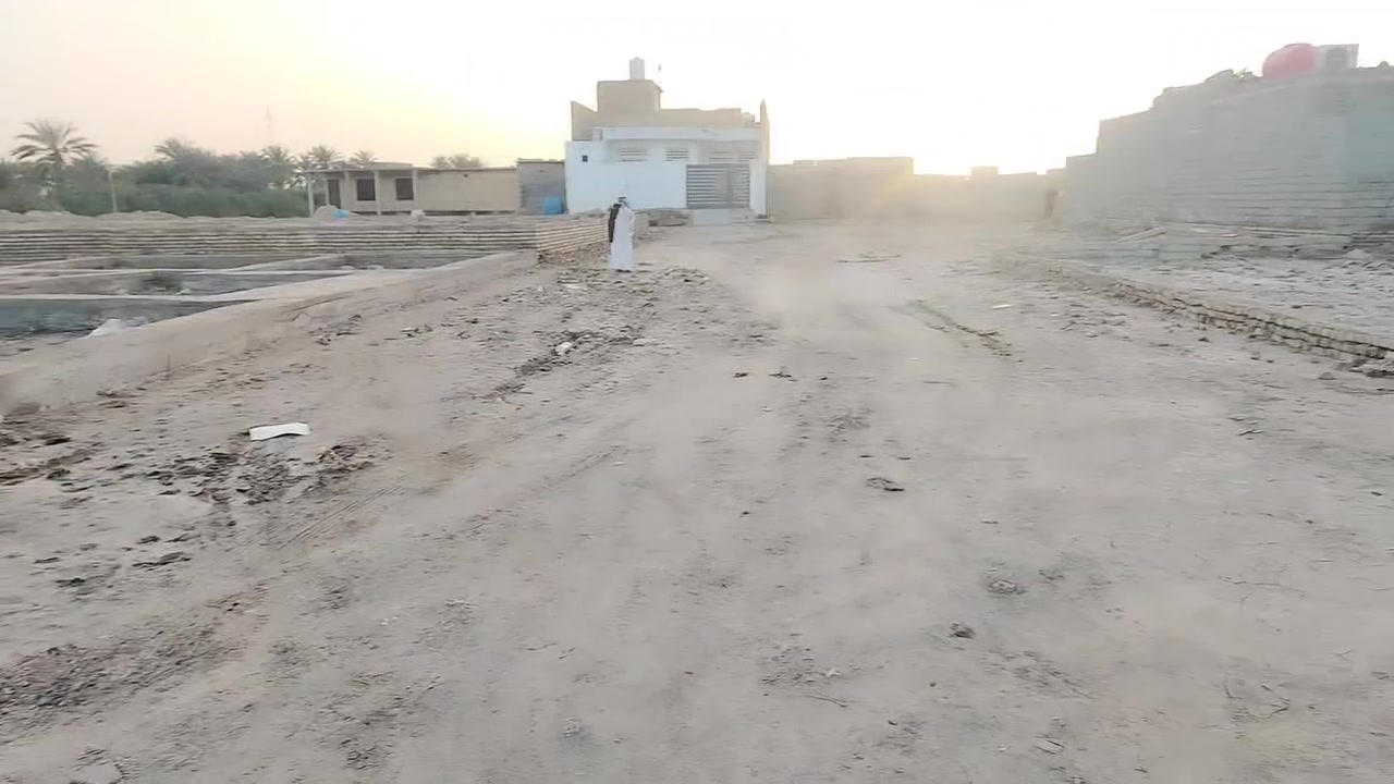 قطعه زراعي با المصب الشرقي خلف محطة مال القطار المصب الشرقي غرب عميد موسئ كل الخدمات متوفره 
السعر 10 وبيه مجال 
مشموله بقرار تطويب ***********
